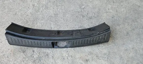 KIA Sportage Tailgate/boot lid lock trim 857703U000