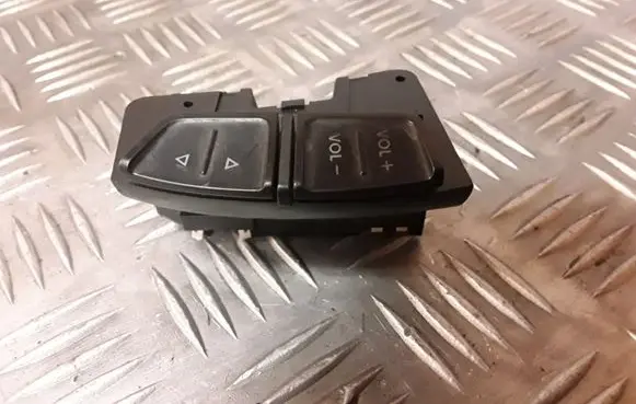Volkswagen PASSAT B5.5 Steering wheel buttons/switches 1J0959538C