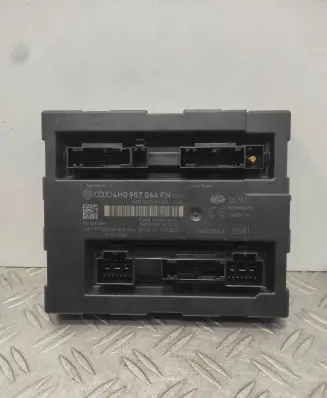Audi A6 S6 C7 4G Comfort/convenience module 4H0907064EN 00002001 4H0907064FN