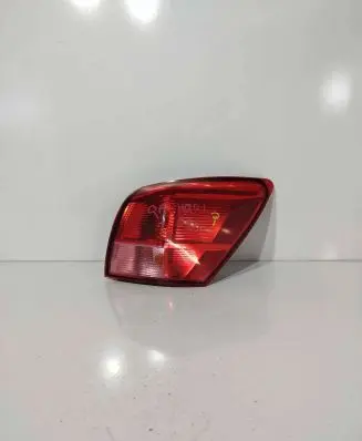 Nissan Qashqai Rear/tail lights