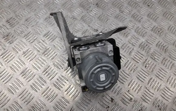 Cadillac CTS ABS Pump 23125266 23122240