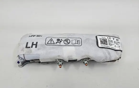 Porsche Macan (95C) Seat airbag 95C880241E