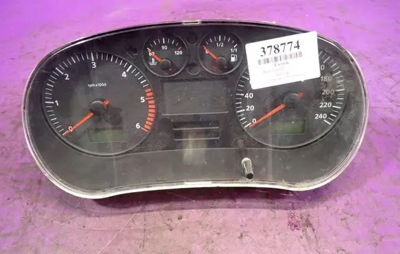 Seat Leon (1M) Speedometer (instrument cluster) 