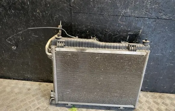 Ford Fiesta Coolant radiator M135071H