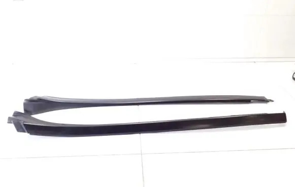 Mercedes-Benz GLE W167 Windshield trim A1676901000 A1676900900