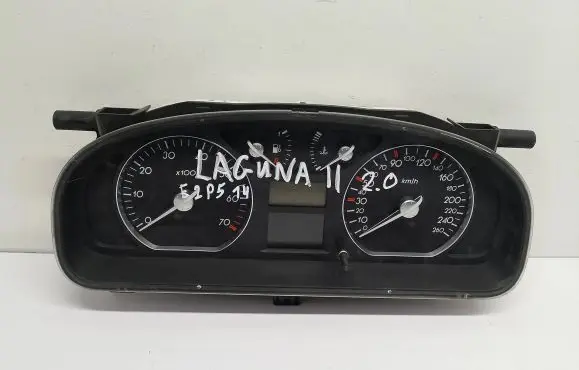 Renault Laguna II Speedometer (instrument cluster) 8200218885