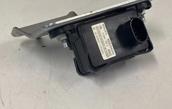Volvo XC70 ESP acceleration yaw rate sensor 30667844AA 10098005212