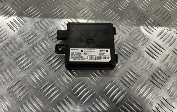 Infiniti Q60 Distronic sensor radar 284k04GA0C