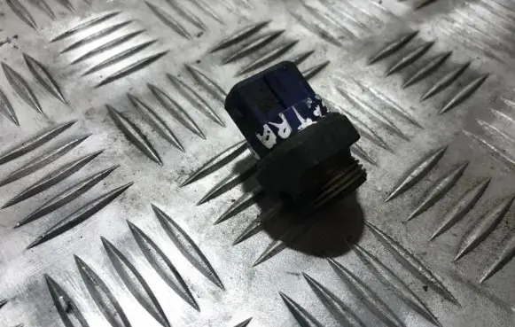 Opel Vectra B Coolant temperature sensor 268139