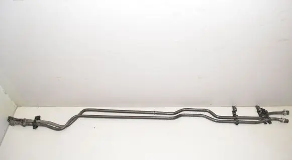 BMW 2 F45 Engine coolant pipe/hose 8687425 8687424 17128687425