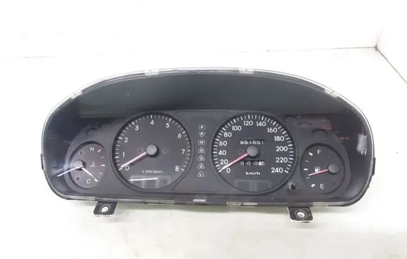 Hyundai Sonata Speedometer (instrument cluster) A303CBRC02