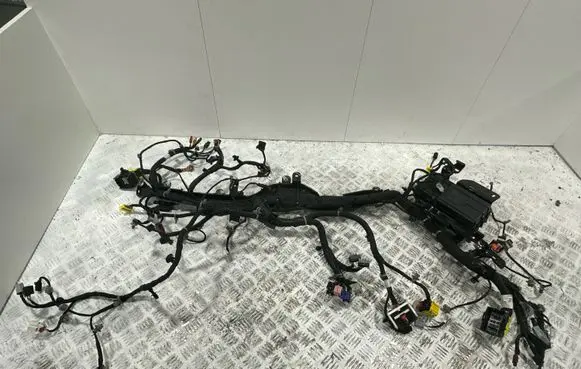Chevrolet Corvette C8 Panel wiring 8473578000