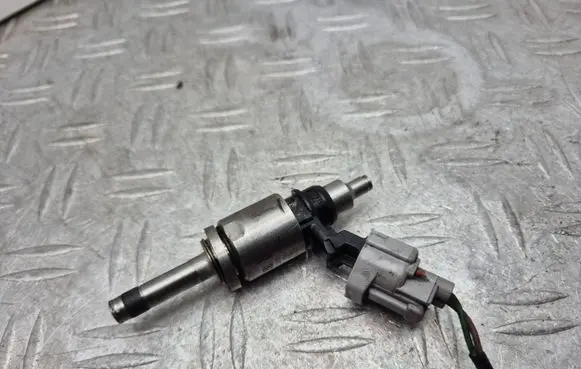 Nissan Qashqai Fuel injector H8201141604 4350R 15R16