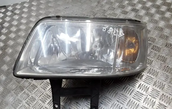 Volkswagen Transporter - Caravelle T5 Headlight/headlamp 7h2941015s