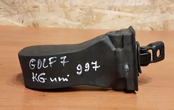 Volkswagen Golf VII Other body part 5G0839267A