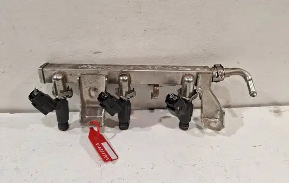 Fuel main line pipe