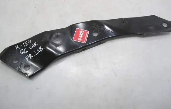 Volkswagen Golf VI Radiator support slam panel bracket 5K0806930B