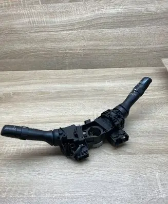 Toyota Prius (XW20) Wiper turn signal indicator stalk/switch 17F052 17F05247100 173832
