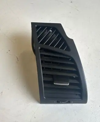 BMW 1 E81 E87 Dashboard side air vent grill/cover trim 7059188 P0102044