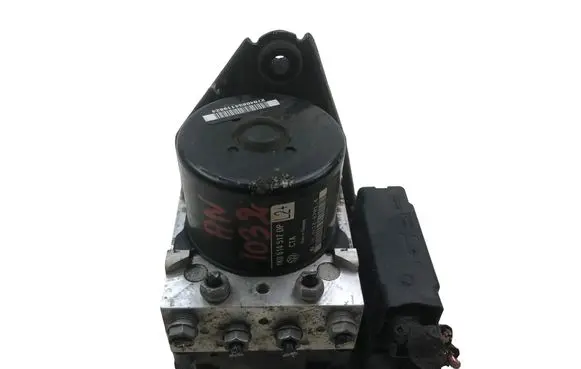 Skoda Superb B6 (3T) ABS Pump 1K0907379BL 1K0614517DP