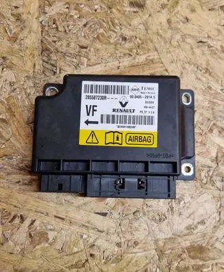 Renault Megane III Airbag control unit/module 285587230R 000405291A5 SEVMH16BGMM