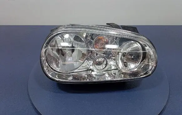 Volkswagen Golf IV Headlight/headlamp 20-5385