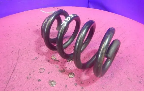 Renault Master II Front coil spring