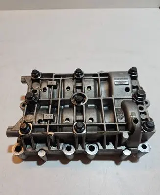 Peugeot 3008 II Oil pump 9636898380 9802839110