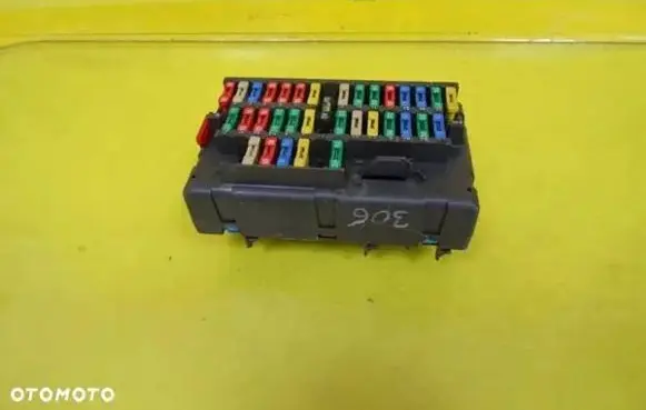 Peugeot 306 Fuse box set 94589625