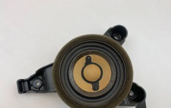 Audi A8 S8 D4 4H Parcel shelf speaker 4H1035401A 3224720030