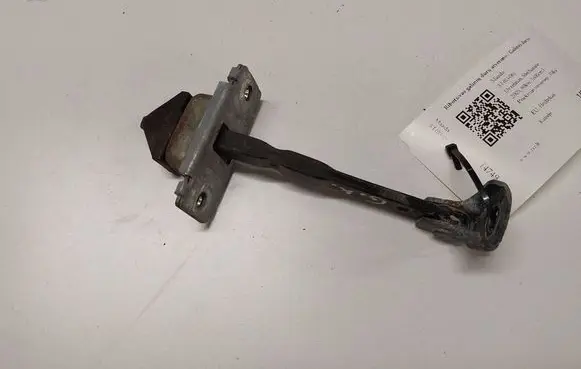 Mazda 3 I Rear door check strap stopper