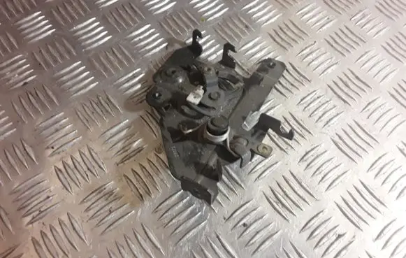 Opel Vivaro Sliding door lock 8200004829 91166040