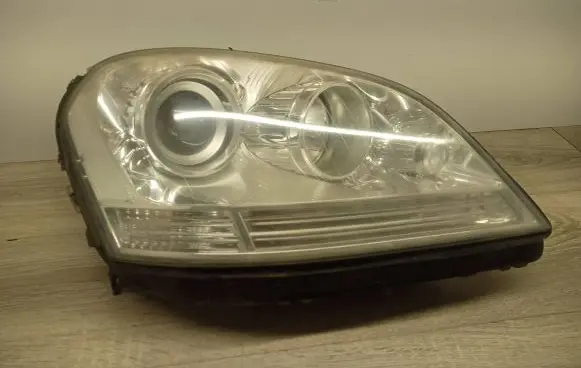 Mercedes-Benz ML W164 Headlight/headlamp