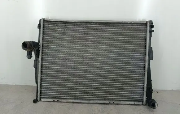 BMW 3 E46 Coolant radiator 6078411E4685630004