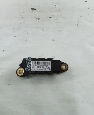 Mercedes-Benz CLS C219 Airbag deployment crash/impact sensor 0018209126