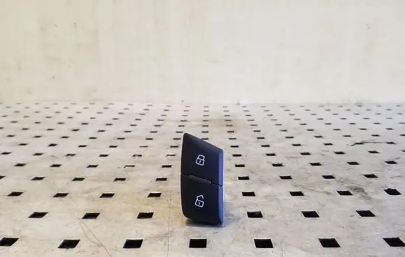 Audi A6 C7 Central locking switch button 