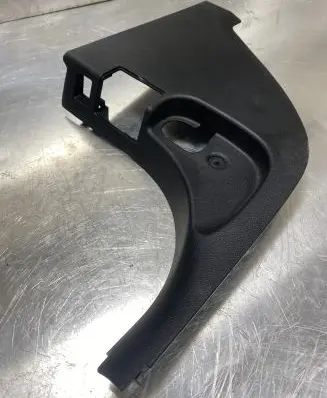BMW 3 E90 E91 Foot area side trim 7066989