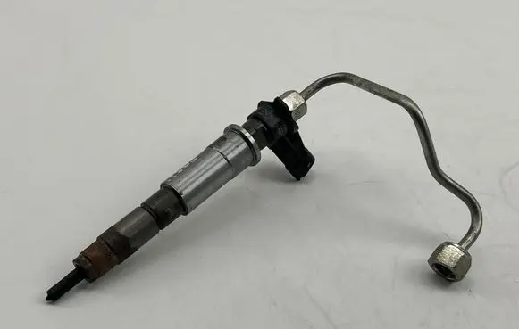 Nissan X-Trail T31 Fuel injector 0445115084 45145