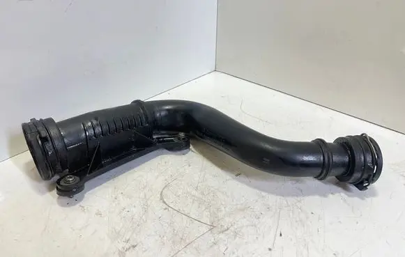 Volkswagen Golf Plus Intercooler hose/pipe 1K0145762