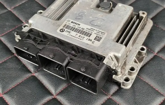 Mini One - Cooper Clubman R55 Engine control unit/module 7612190 0261S06340 170002487