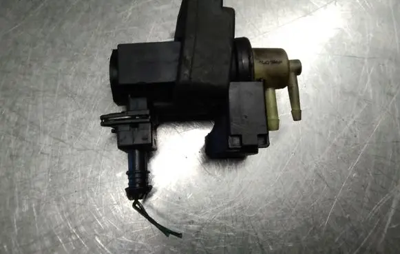 Renault Espace - Grand espace IV Turbo solenoid valve 8200486264 70115200