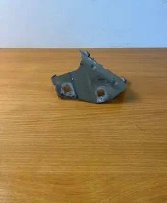 Renault Trafic III (X82) Fender mounting bracket 47903R