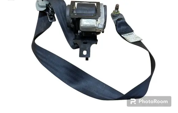 Mitsubishi Outlander Front seatbelt 6091406 0435095