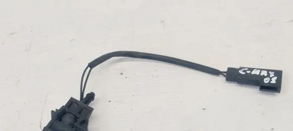 Ford C-MAX I Windshield washer spray nozzle 7M5116E644A