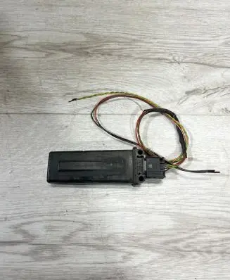 BMW X3 F25 Tire pressure control unit 6871056 0300151681 053120100715