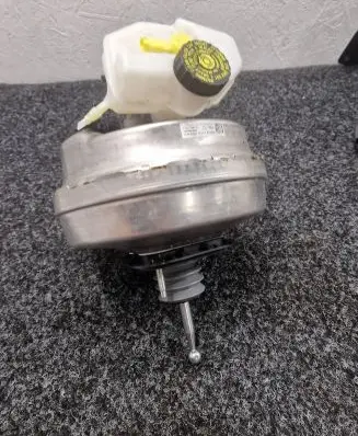 BMW X3 G01 Brake booster 6875180