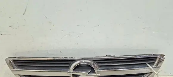 Opel Zafira A Front grill 24453538
