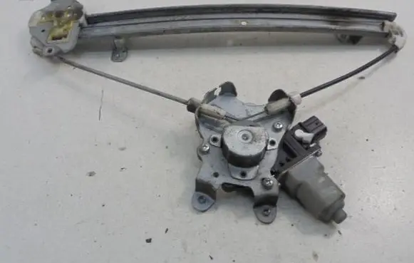 Mitsubishi Lancer VIII Rear door window regulator with motor A026