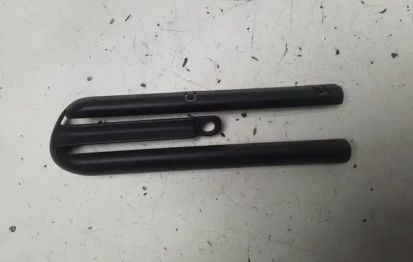 BMW 5 E39 Front passenger seat rail 52108207214