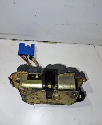 Chrysler Pacifica Tailgate/trunk/boot lock/catch/latch 057acb